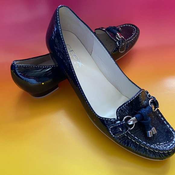 Geox Shoes - Geox Respira Navy Flats size 39.5 or US 8.5. NWOT
